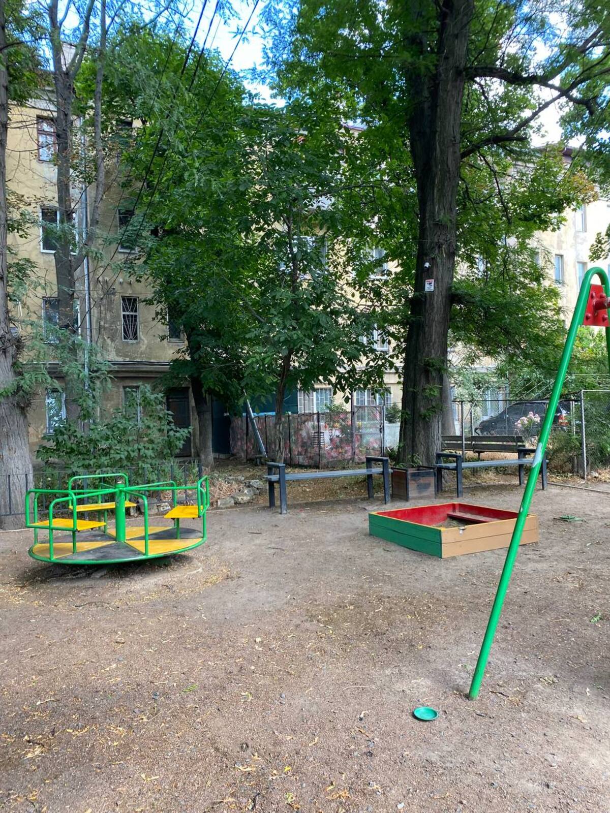 3-х комнатаня квартира с ремонтом , сауной фото 1 3-х комнатаня квартира с ремонтом , сауной фото 1
