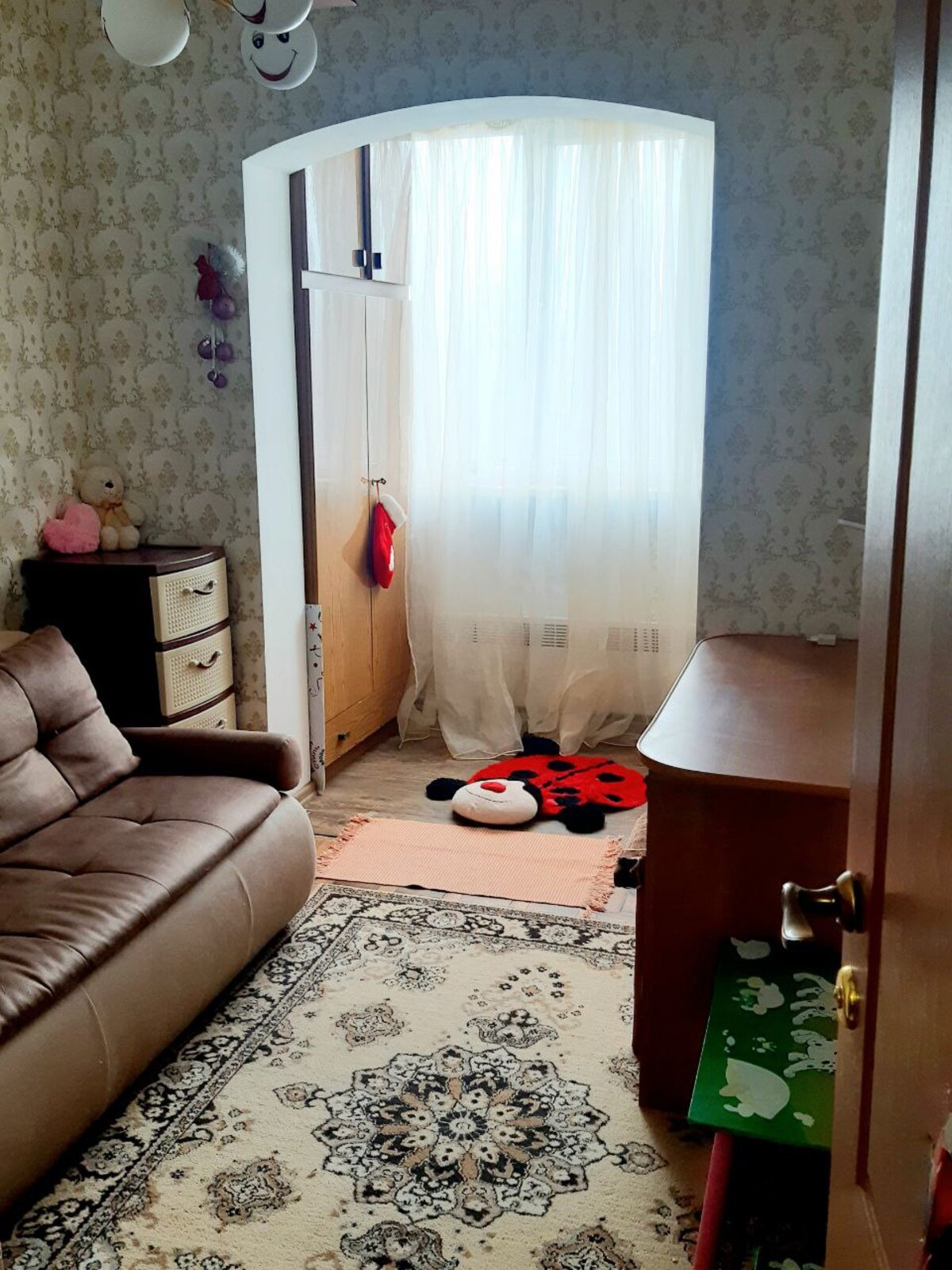Продам трехкомнатную Королева/рынок Южный фото 1 Продам трехкомнатную Королева/рынок Южный фото 1