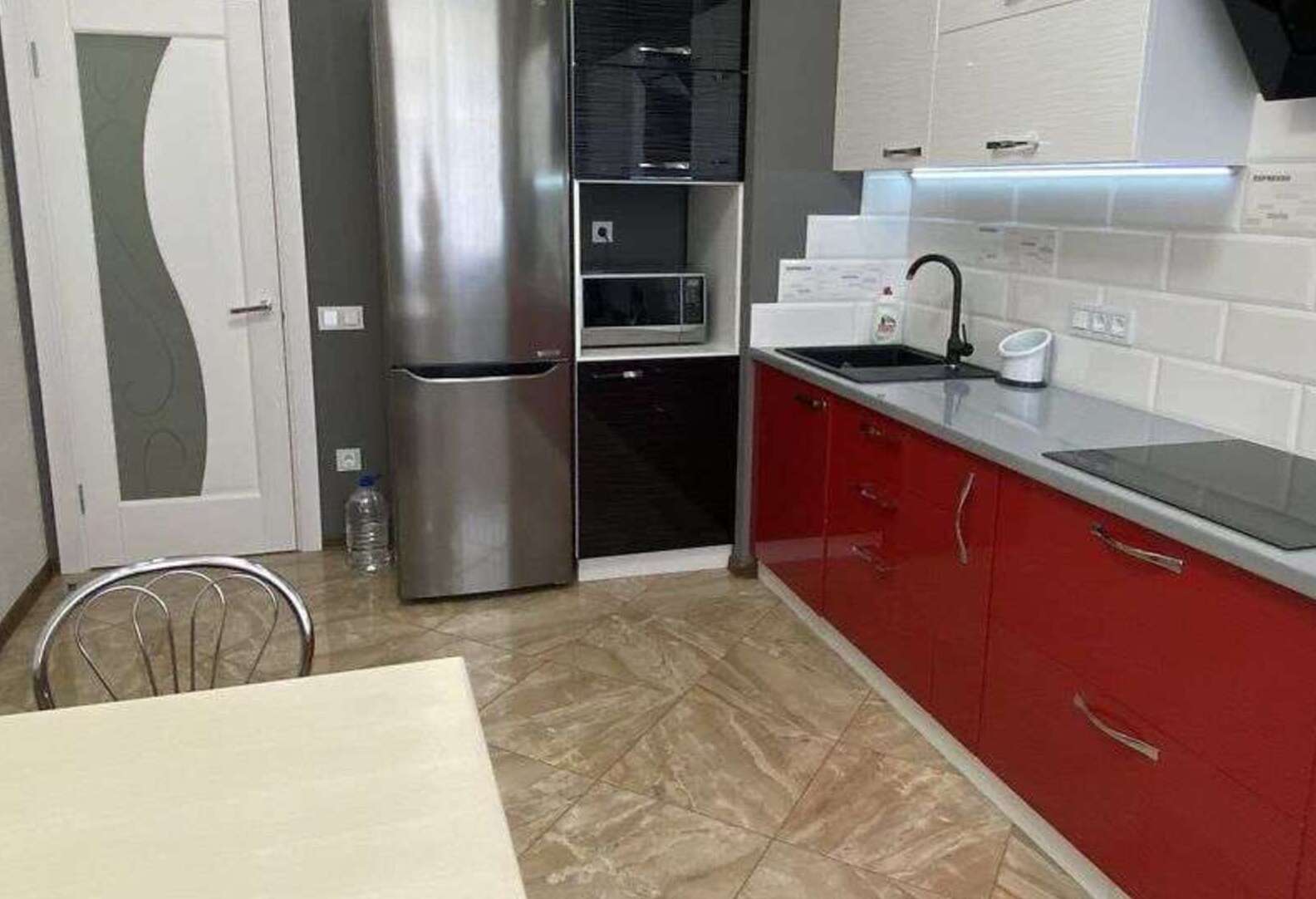 Продам 2х ком.кв 64 м.кв в 21 Жечужине. фото 1 Продам 2х ком.кв 64 м.кв в 21 Жечужине. фото 1