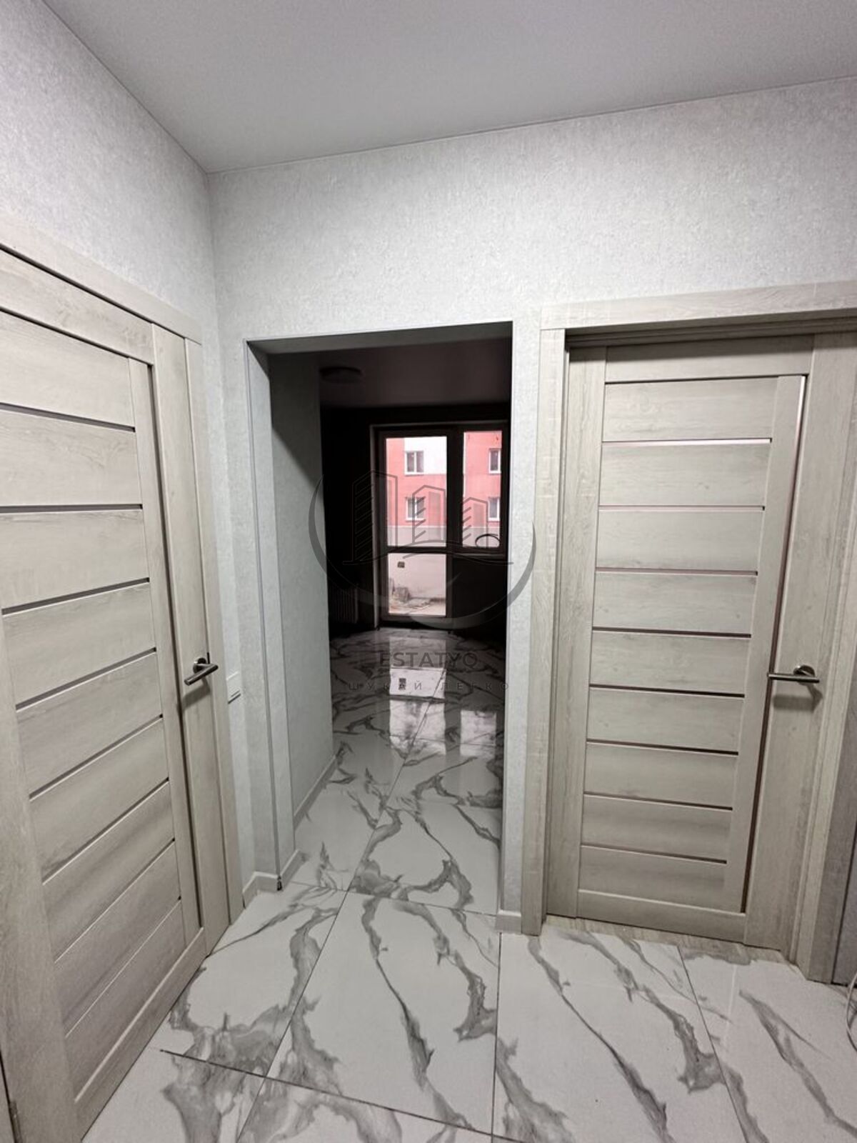 ������ 1 ������� �������� � �� '������' ���� 1