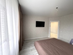 Продається простора квартира з дизайнерським ремонтом в центрі міста фото 19 Продається простора квартира з дизайнерським ремонтом в центрі міста фото 19