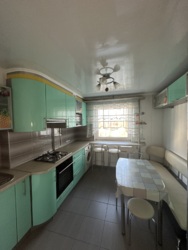 Продажа 3-кімнатної квартири на Колодязній фото 1 Продажа 3-кімнатної квартири на Колодязній фото 1