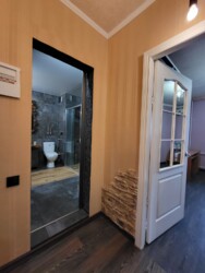 Пропоную 2 кімнатну квартиру в Центрі фото 4 Пропоную 2 кімнатну квартиру в Центрі фото 4