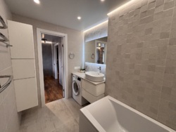 Продається 4кк з дизайнерським ремонтом фото 10 Продається 4кк з дизайнерським ремонтом фото 10