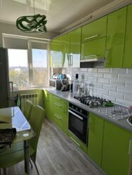 Продаю 2 комнатную в центре. фото 4 Продаю 2 комнатную в центре. фото 4