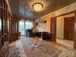 Продажа хорошей трехкомнатной квартиры на Мира фото 1 Продажа хорошей трехкомнатной квартиры на Мира фото 1