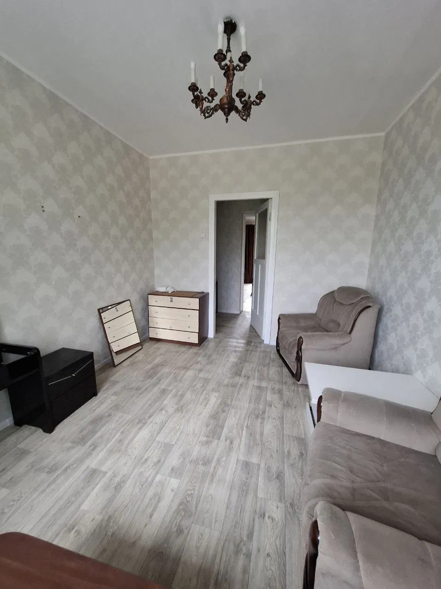 2 - комн. сталинка 53 м. кв. на Титова. Ремонт, мебель, техника фото 1 2 - комн. сталинка 53 м. кв. на Титова. Ремонт, мебель, техника фото 1