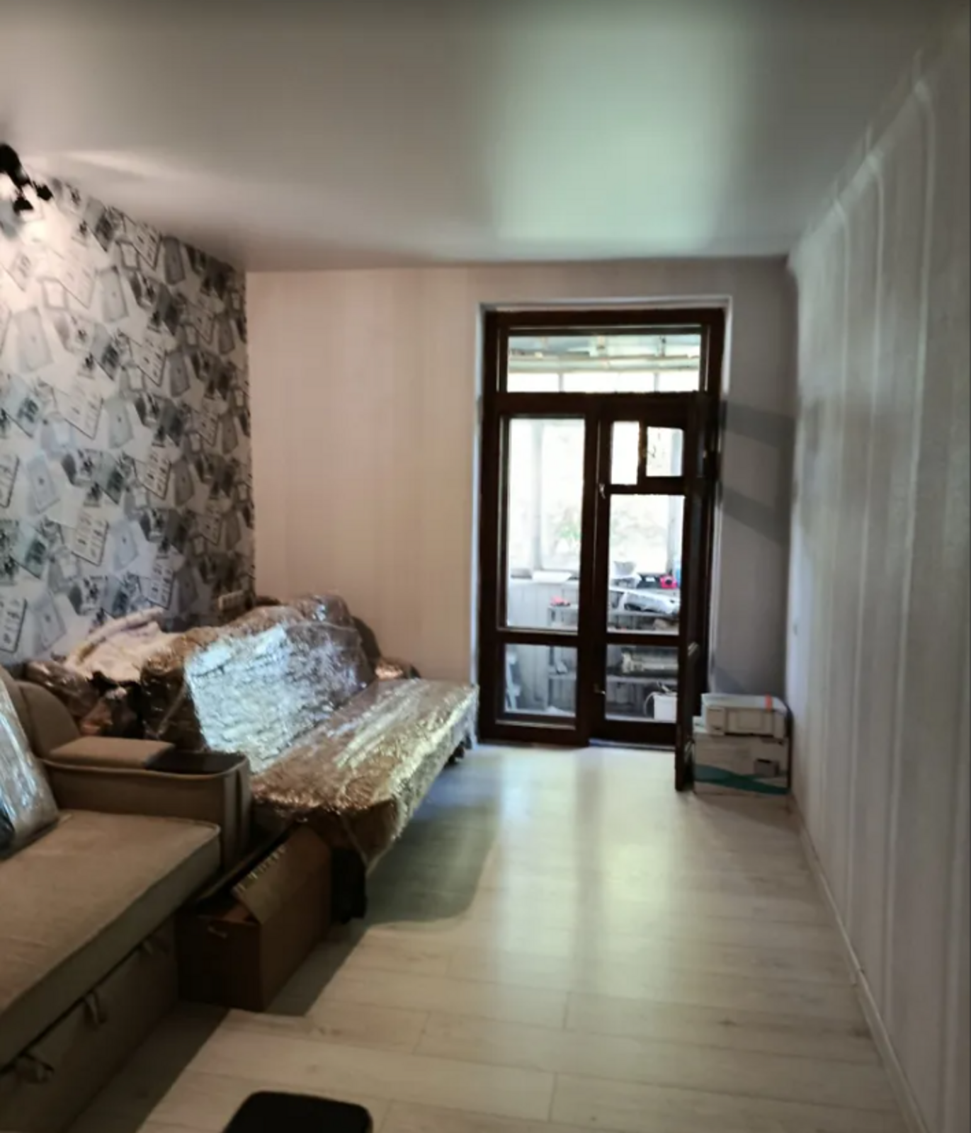 2 ����., 56 �. ��. � ��������, ��. ������� ���� 1