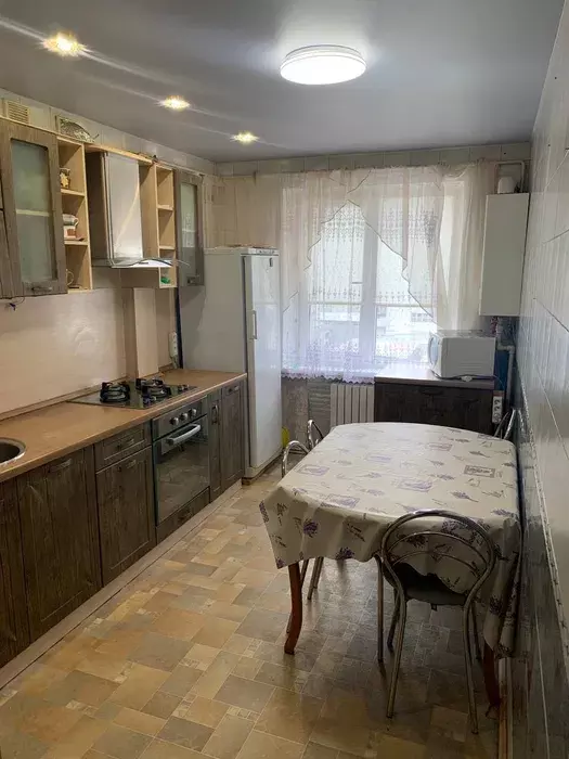 3-комн. 67 м. кв. Р-н Титова. Состояние жилое. Чешка фото 1 3-комн. 67 м. кв. Р-н Титова. Состояние жилое. Чешка фото 1