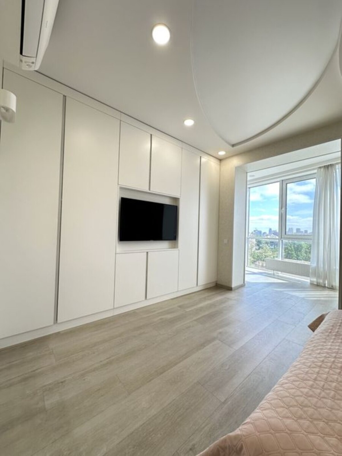 3 - комн. ЖК Атлант (парк Глобы). Ремонт. Мебель. Техника. фото 1 3 - комн. ЖК Атлант (парк Глобы). Ремонт. Мебель. Техника. фото 1