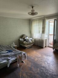 Продам просторную 3-комнатную квартиру 72 м. кв. 4/9 эт. ж/м Тополь-1 фото 1 Продам просторную 3-комнатную квартиру 72 м. кв. 4/9 эт. ж/м Тополь-1 фото 1