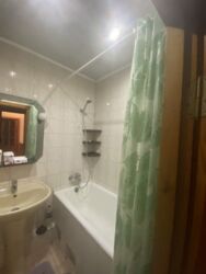 ������ 2 ����. � �������� 2/9��. �-� �������, 42000 �.� ���� 4