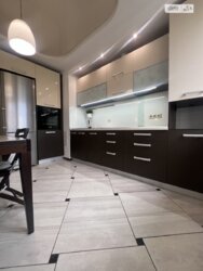 ������ 4-� �.��, � ��������/�������/��������/���������� �.�. �������� ���� 6