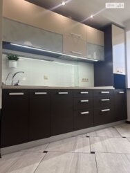 ������ 4-� �.��, � ��������/�������/��������/���������� �.�. �������� ���� 8