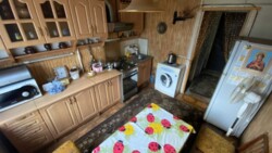 3-комн. 65м. кв., 5/9 эт. ж/м Победа-6 фото 3 3-комн. 65м. кв., 5/9 эт. ж/м Победа-6 фото 3