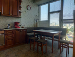 �������� 3-� ���������, 305 �. ��. ��. ���� ��������. ������. ������. �������. ���� 5