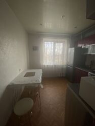 ������ 2 ����. � �������� 2/9��. �-� �������, 42000 �.� ���� 9