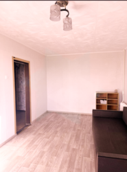 1-����. 30 �. ��. ��. ������������� 22 000$. ���� 5