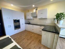 Видовая 2-комнатная квартира, 74 м. кв. ЖК Лазаряна. фото 2 Видовая 2-комнатная квартира, 74 м. кв. ЖК Лазаряна. фото 2