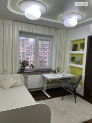 ������ 4-� �.��, � ��������/�������/��������/���������� �.�. �������� ���� 4