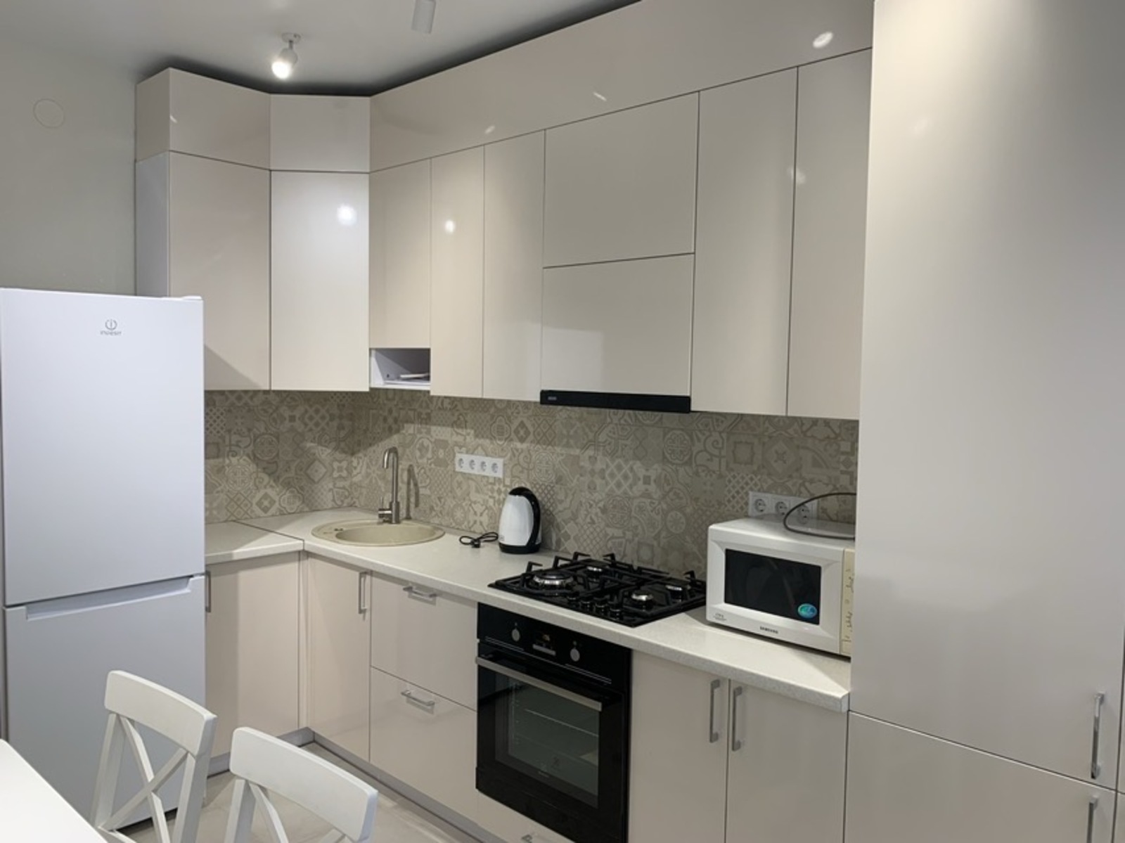 Продається 2-кімнатна квартира в сучасній новобудові. фото 1 Продається 2-кімнатна квартира в сучасній новобудові. фото 1