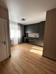 Однокімнатна з переплануванням в 2-кімнатну кв. ЖК «Пелюстковий» фото 2 Однокімнатна з переплануванням в 2-кімнатну кв. ЖК «Пелюстковий» фото 2