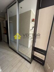 Продам однокімнатну квартиру на Леваді з ремонтом фото 5 Продам однокімнатну квартиру на Леваді з ремонтом фото 5