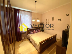 Продається квартира Полтавська, Полтава, Шевченківський (Жовтневий), Центр історичний , Соборності вул. фото 3 Продається квартира Полтавська, Полтава, Шевченківський (Жовтневий), Центр історичний , Соборності вул. фото 3