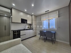 Продаж квартири з сучасним ремонтом в ЖК 'Нова Англія', буд. Лондон фото 6 Продаж квартири з сучасним ремонтом в ЖК 'Нова Англія', буд. Лондон фото 6