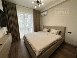 ��������� 1� �������� � �������� � �� OXFORD, �. �����! ���� 7