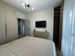 ��������� 1� �������� � �������� � �� OXFORD, �. �����! ���� 8