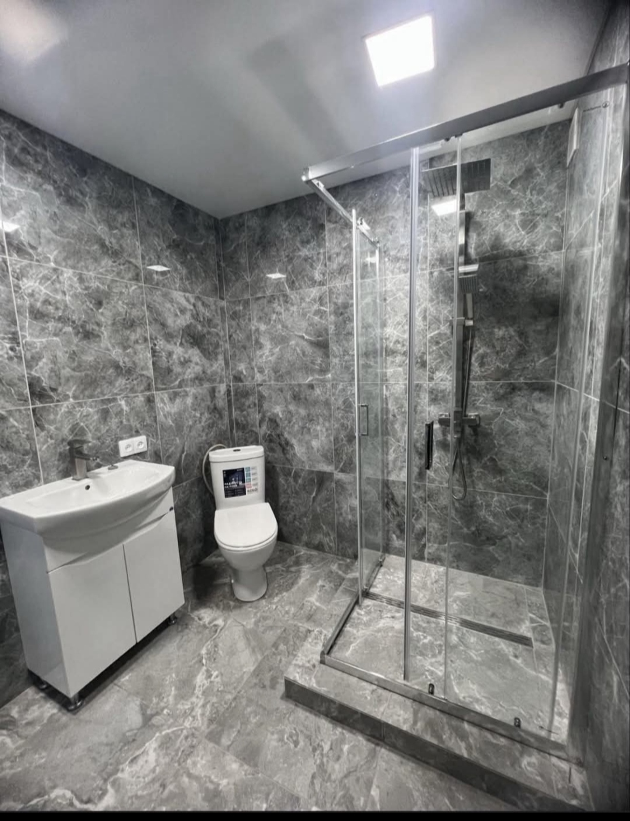 Продам 2-х кімнатну квартиру на Черемушках в Кропивницькому фото 1 Продам 2-х кімнатну квартиру на Черемушках в Кропивницькому фото 1