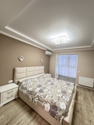 Продам трикімнатну квартиру в Центрі м. Кропивницького фото 11 Продам трикімнатну квартиру в Центрі м. Кропивницького фото 11