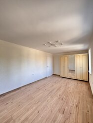 Продам 1-но кімнатну квартиру на Новомиколаївці фото 5 Продам 1-но кімнатну квартиру на Новомиколаївці фото 5