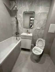 Продаж двокімнатної квартири на Жадова з новим ремонтом в м. Кропивницький фото 8 Продаж двокімнатної квартири на Жадова з новим ремонтом в м. Кропивницький фото 8