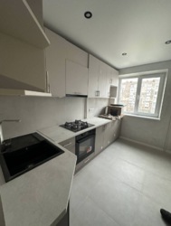 Продаж двокімнатної квартири на Жадова з новим ремонтом в м. Кропивницький фото 2 Продаж двокімнатної квартири на Жадова з новим ремонтом в м. Кропивницький фото 2