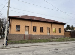 Продам квартиру у танхаусі в Центрі в м. Кропивницький фото 2 Продам квартиру у танхаусі в Центрі в м. Кропивницький фото 2