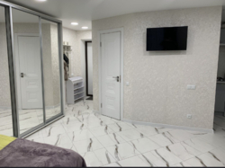 ������ 1-�� ������� �������� �� 5/5 � �������������� ���� 8