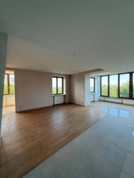 Простора та сучасна квартира біля моря фото 2 Простора та сучасна квартира біля моря фото 2