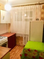 Фасадна однокімнатна квартира на вул. Генерала Петрова / Якіра фото 3 Фасадна однокімнатна квартира на вул. Генерала Петрова / Якіра фото 3