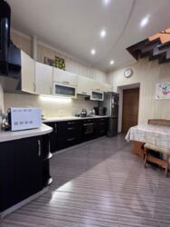 Продається затишна двоповерхова квартира на землі на Балківський! фото 1 Продається затишна двоповерхова квартира на землі на Балківський! фото 1