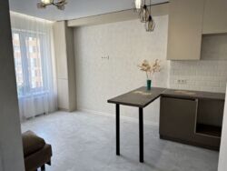 Сучасна квартира у ЖК Віа Рома фото 3 Сучасна квартира у ЖК Віа Рома фото 3