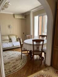 Продам 4-кімнатну квартиру на 7 Фонтану фото 1 Продам 4-кімнатну квартиру на 7 Фонтану фото 1