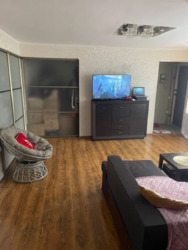 Двокімнатна квартира з власним двориком у Ленпоселку фото 12 Двокімнатна квартира з власним двориком у Ленпоселку фото 12