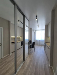 Смарт-квартира з новим дизайнерським ремонтом у ЖК 'Таїровські сади' фото 5 Смарт-квартира з новим дизайнерським ремонтом у ЖК 'Таїровські сади' фото 5