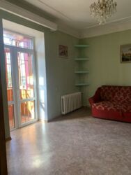 2-кімнатна 'Сталінка' на Ольгіївському спуску фото 2 2-кімнатна 'Сталінка' на Ольгіївському спуску фото 2