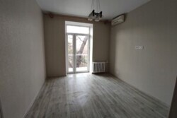 2 комнатная сталинка проспект Шевченко/Гагарина с ремонтом фото 2 2 комнатная сталинка проспект Шевченко/Гагарина с ремонтом фото 2