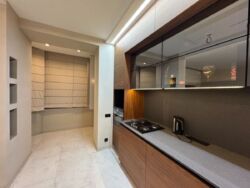 Продається квартира з дизайнерським дорогим ремонтом на Академіка Заболотного! фото 2 Продається квартира з дизайнерським дорогим ремонтом на Академіка Заболотного! фото 2