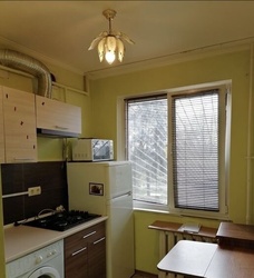 Затишна квартира з балконом у зеленому районі Одеси фото 2 Затишна квартира з балконом у зеленому районі Одеси фото 2