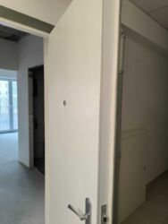 1-ʲ    VIA ROMA  12